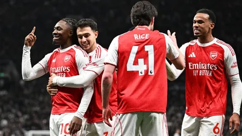 “星链中断，德国外长建议与美国绝交以解乌克兰燃眉之急？”